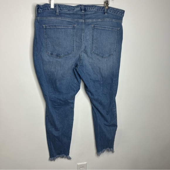 Lane Bryant mid rise skinny jeans signature fit size 26 - Picture 4 of 6